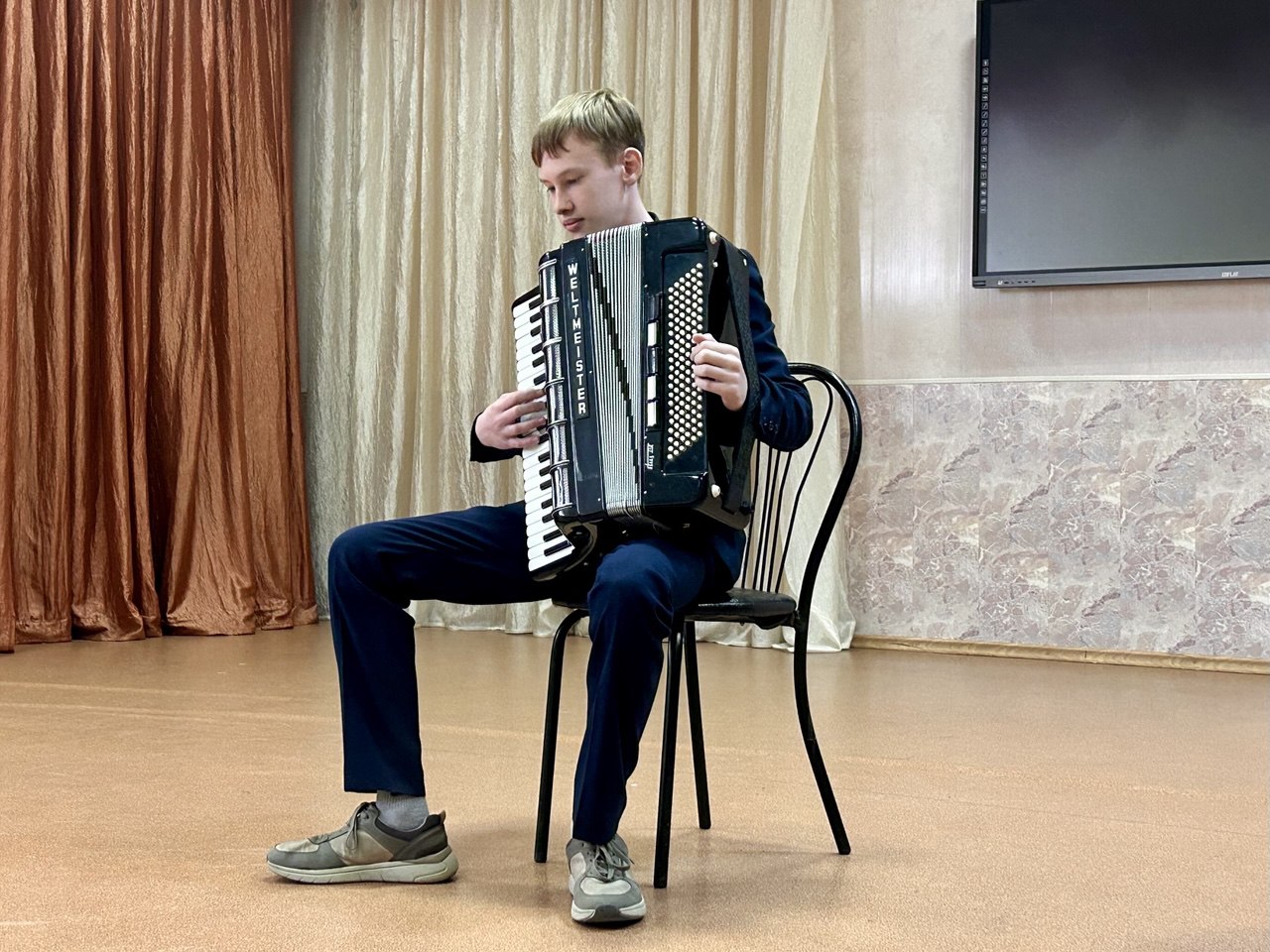 «Помним. Чтим. Поем.»