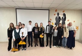 Сила России в единстве!