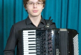 Знакомимся с нашими талантами