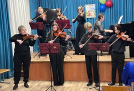 Любимым мамам посвящаем!