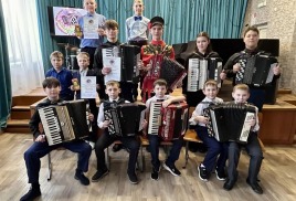 Конкурс юных гармонистов